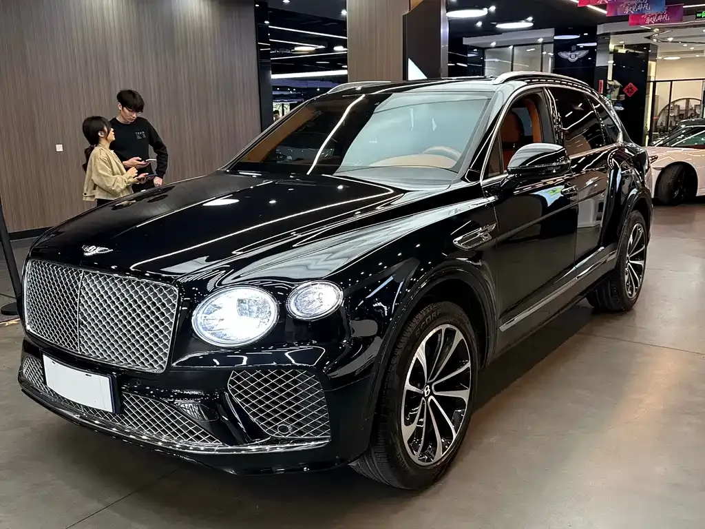Bentley Bentayga 2021 из CN, фото 9
