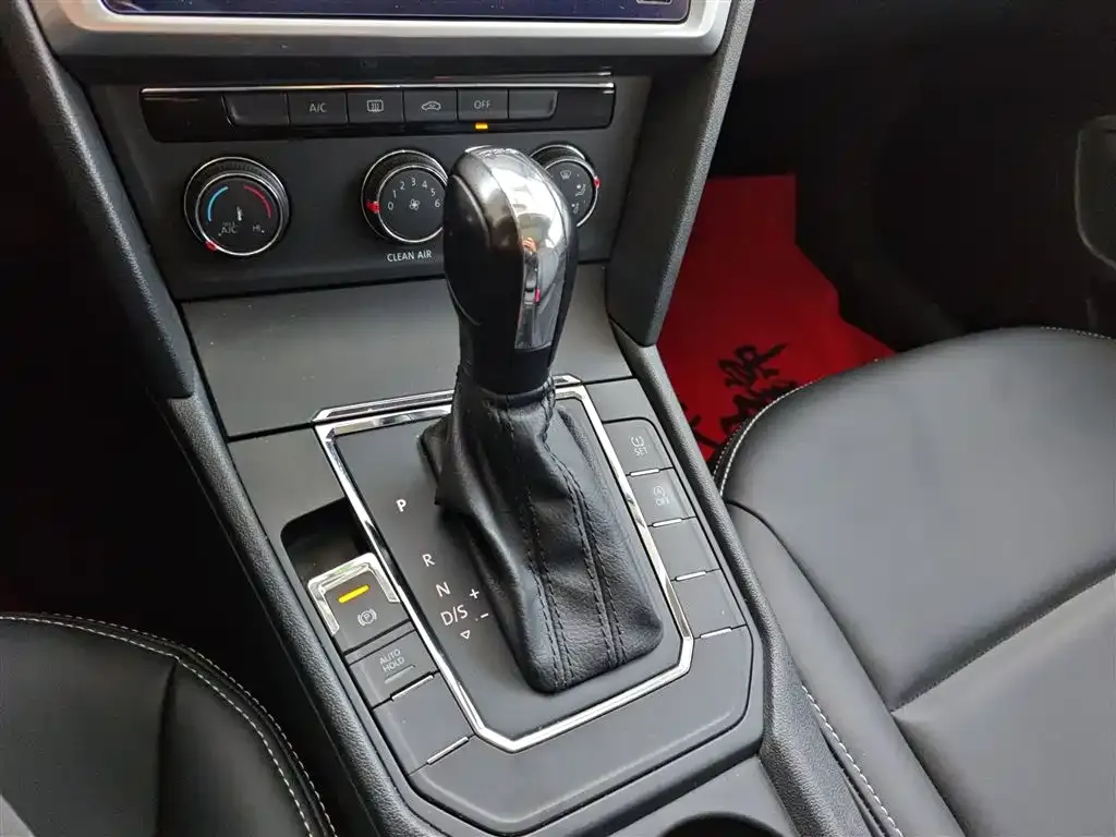 Volkswagen Lamando 2021 из CN, фото 8