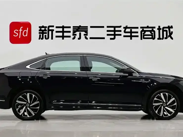 Volkswagen Passat — фото 2