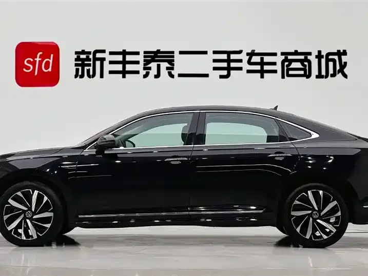 Volkswagen Passat — фото 9