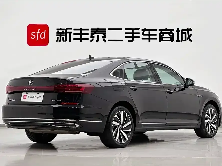 Volkswagen Passat — фото 5