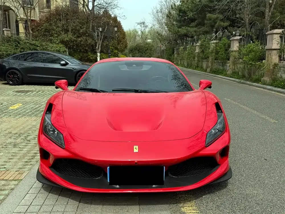 Ferrari F8 — фото 5