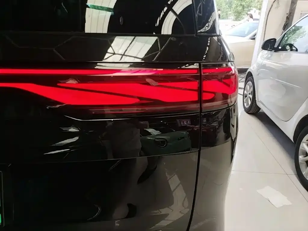 BYD Xia 2025 из CN, фото 10