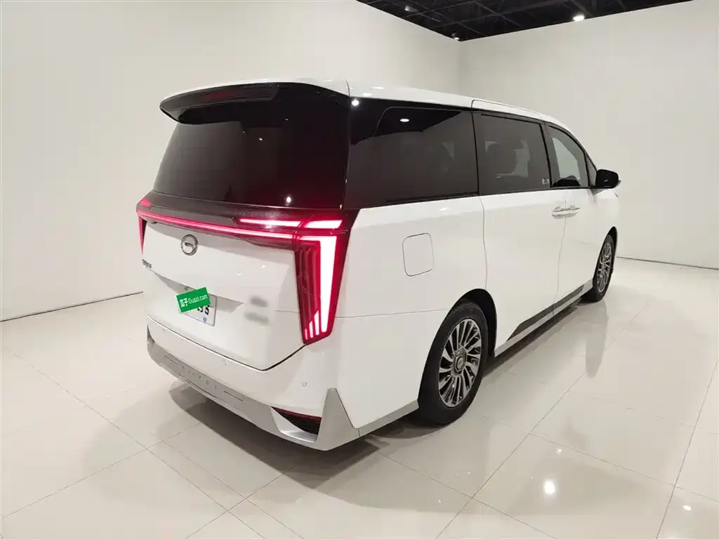 GAC Motor Trumpchi M8 — фото 3