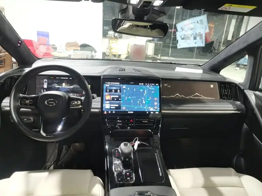 GAC Motor Trumpchi M8 — фото 9