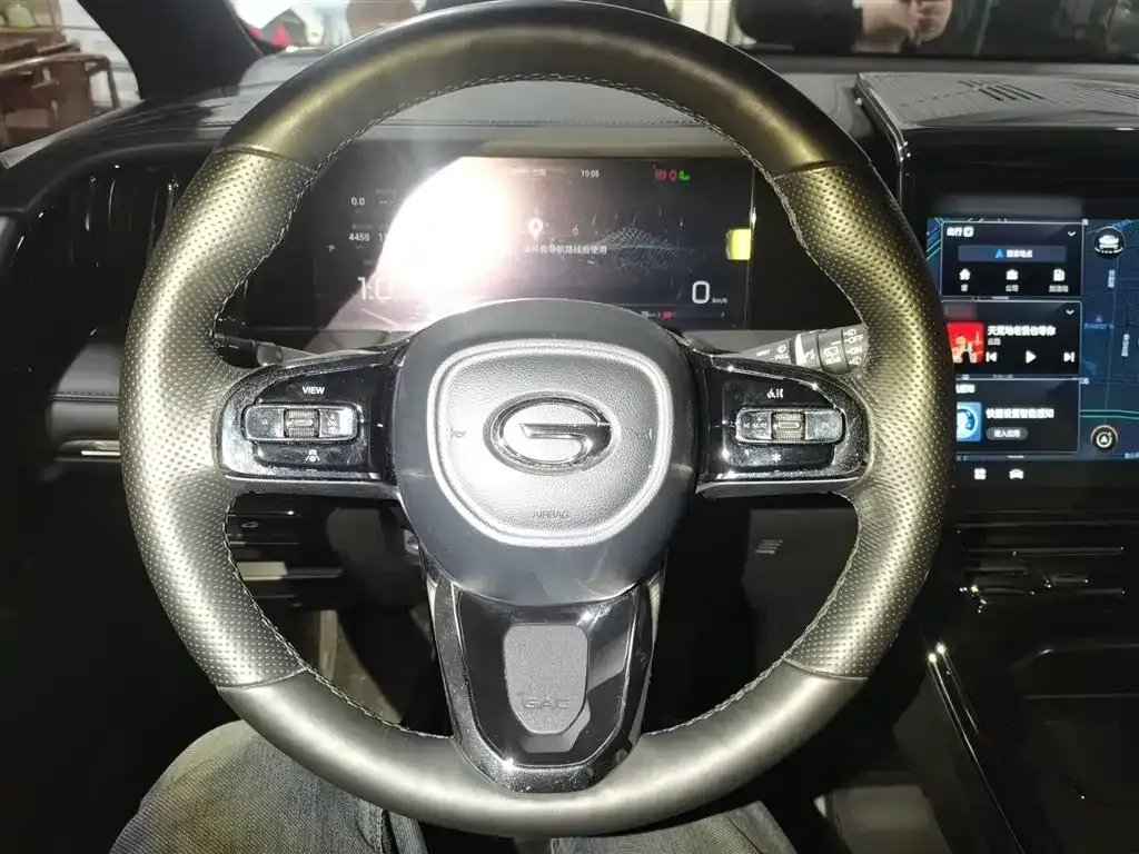 GAC Motor Trumpchi M8 — фото 10