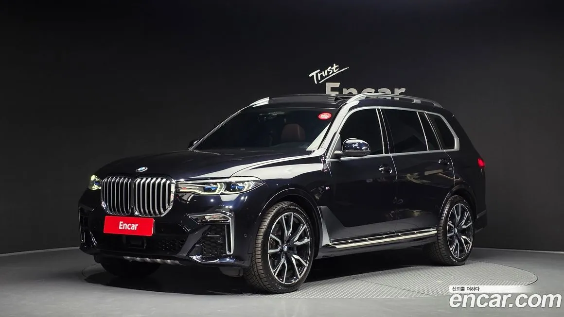 BMW X7 — фото 1