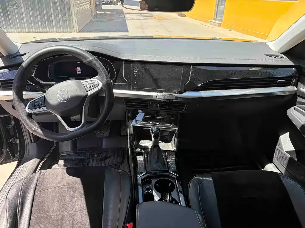 Volkswagen Passat 2022 из CN, фото 6