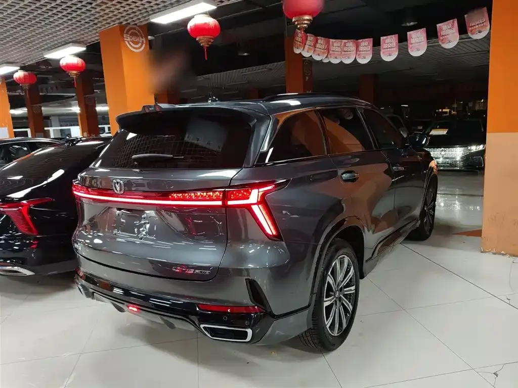 Changan CS75PLUS — фото 9