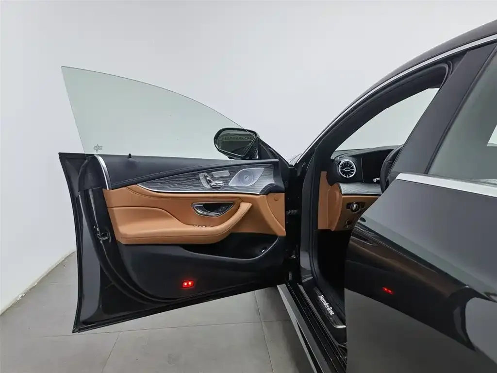 Mercedes-Benz CLS 2023 из CN, фото 7