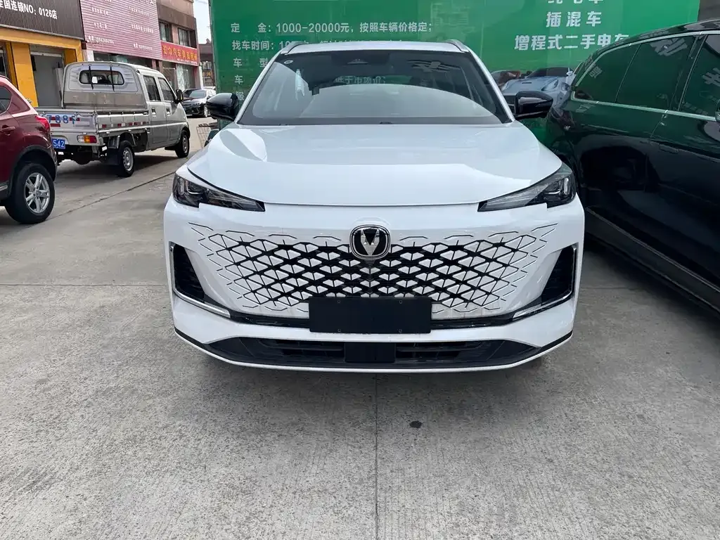 Changan CS55PLUS — фото 1