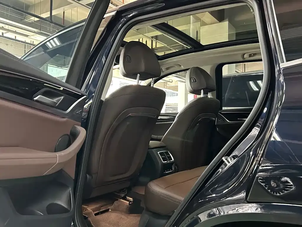 BMW iX3 2022 из CN, фото 3