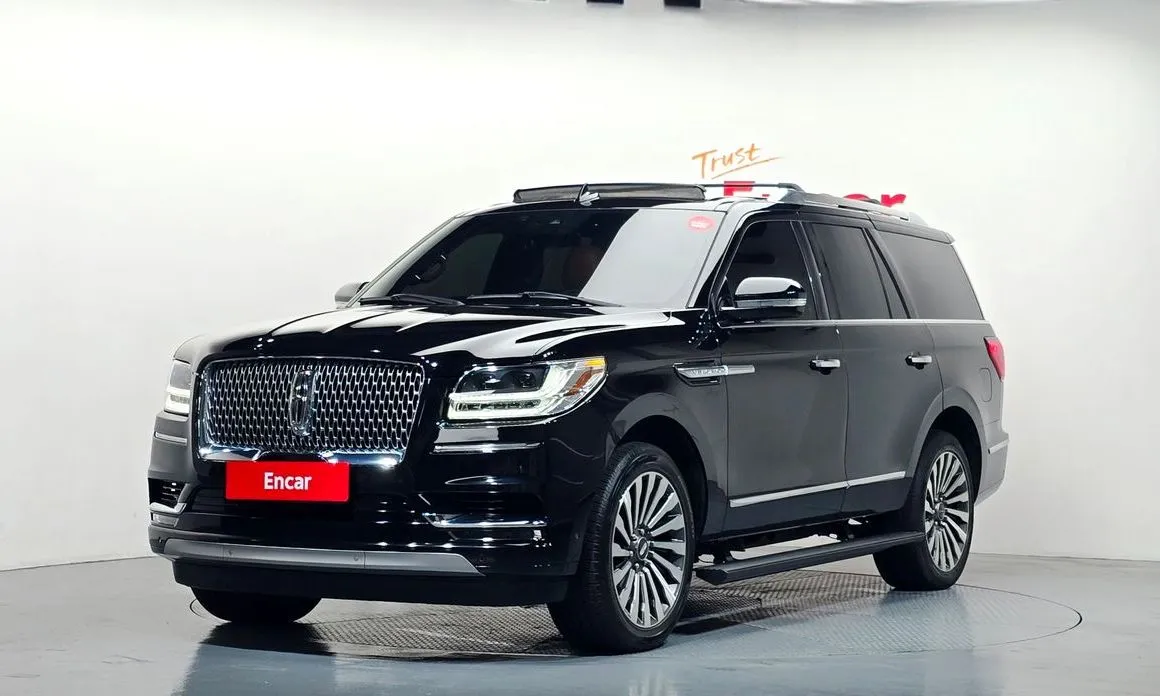 Lincoln Navigator