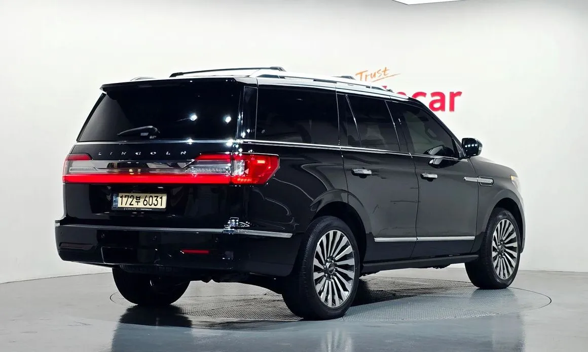 Lincoln Navigator 2021 из KR, фото 3