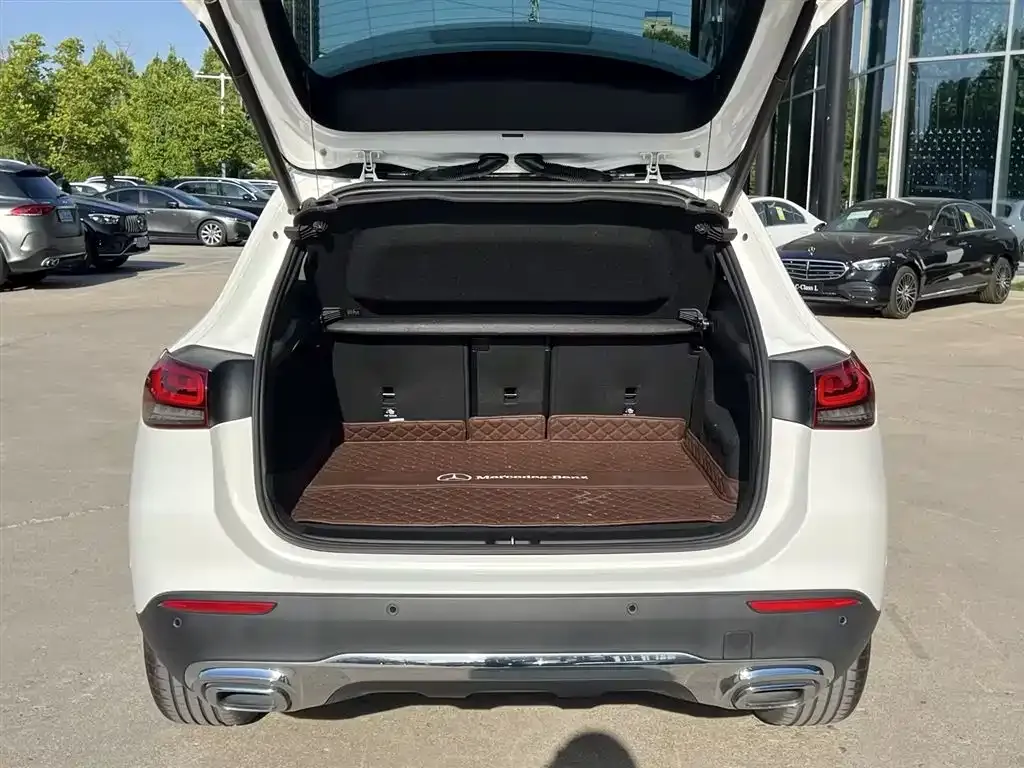 Mercedes-Benz GLA — фото 9