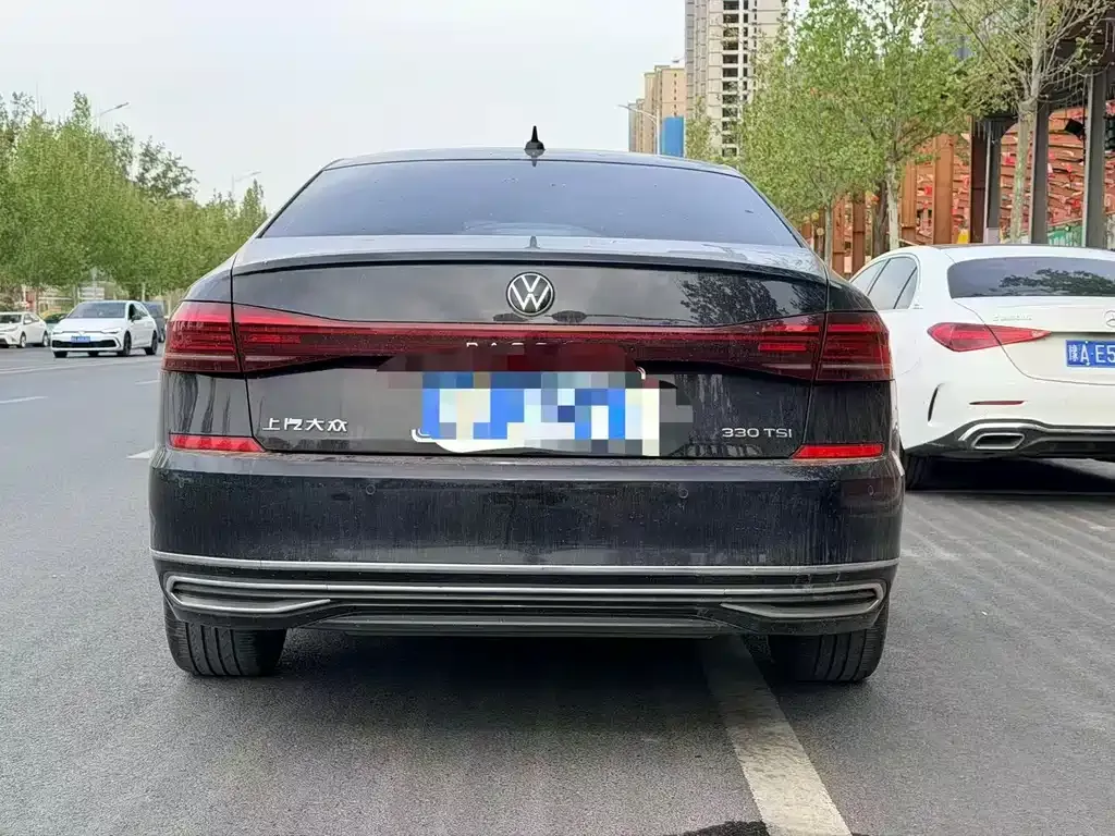 Volkswagen Passat — фото 2