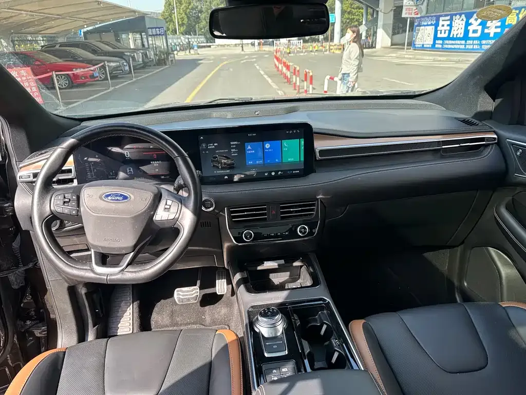 Ford Edge — фото 3