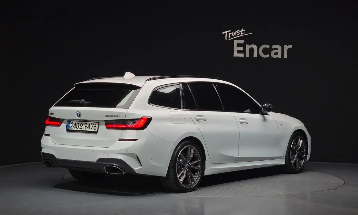 BMW 3-Series 2022 из KR, фото 3