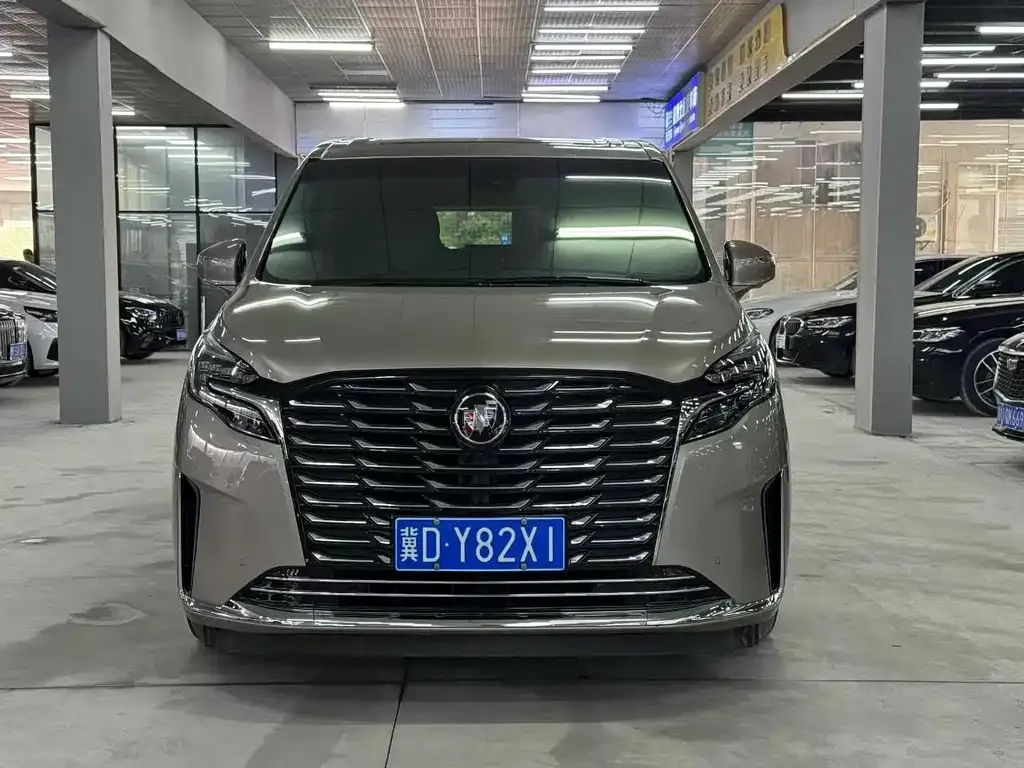 Buick GL8 2024 из CN, фото 6