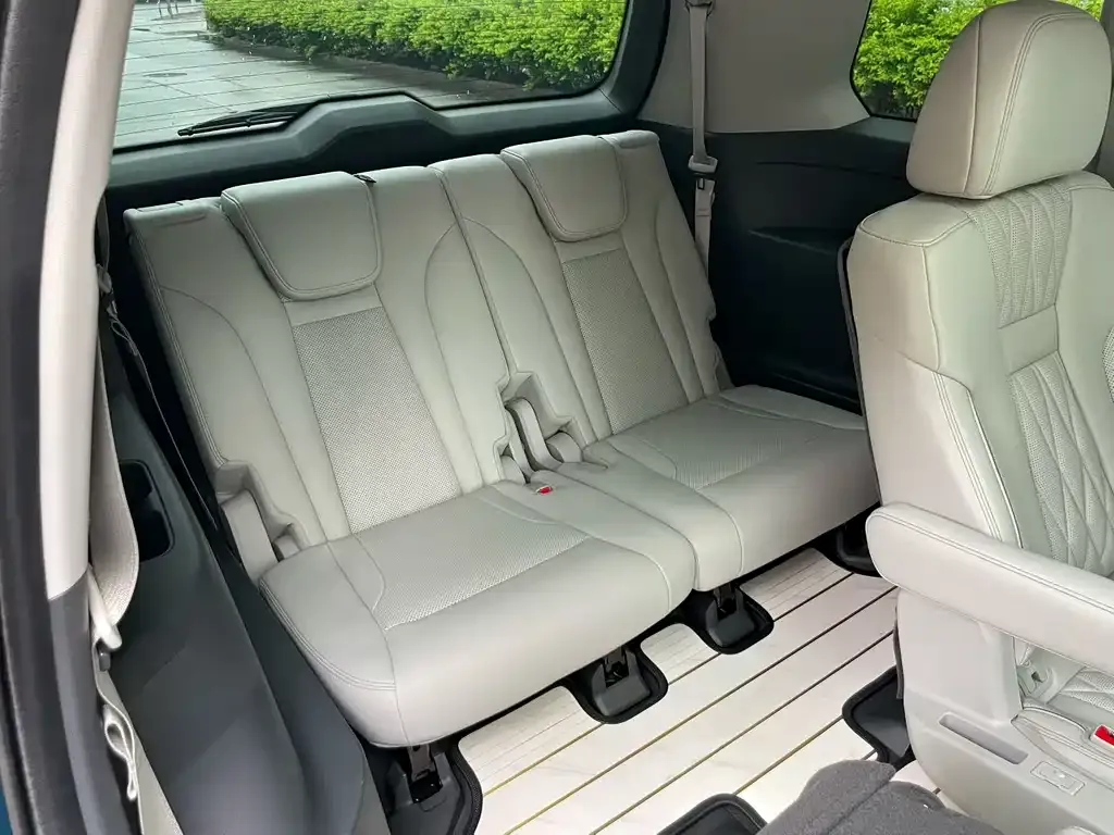 GAC Motor Trumpchi GS8 — фото 5