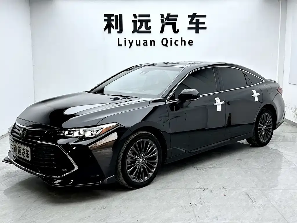 Toyota Avalon 2021 из CN, фото 1