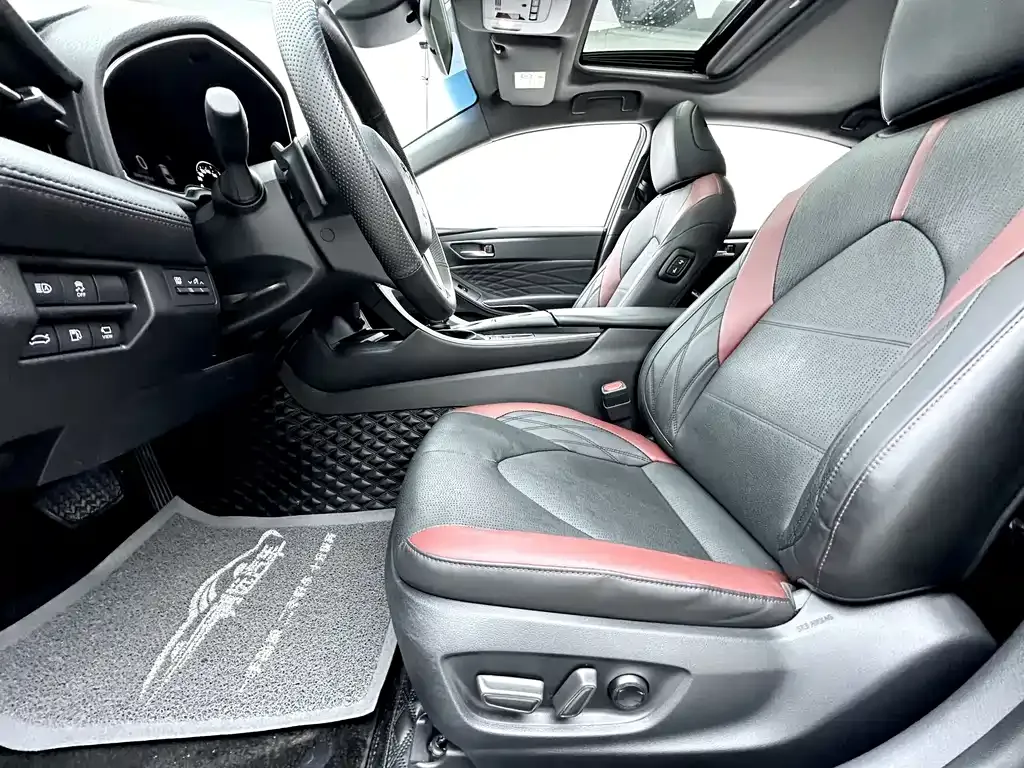 Toyota Avalon 2021 из CN, фото 10