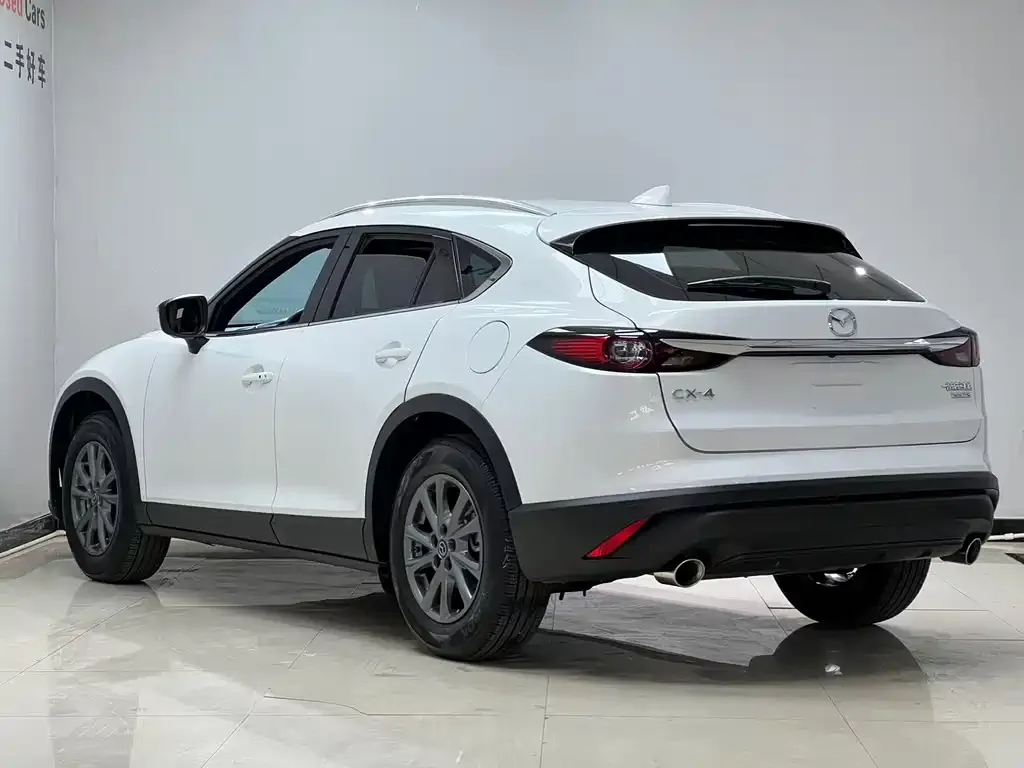 Mazda CX-4 — фото 7