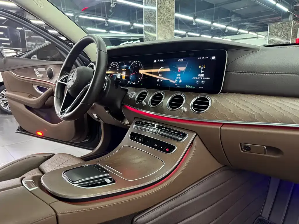 Mercedes-Benz E-Class 2022 из CN, фото 10