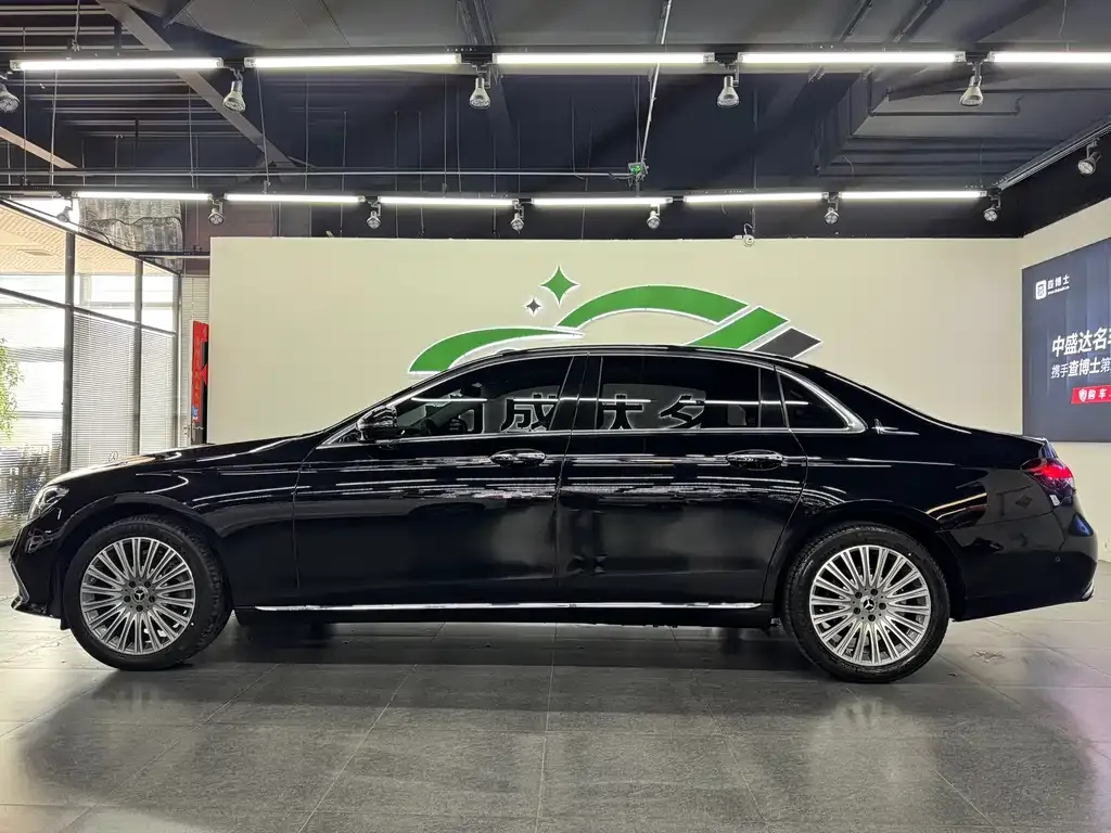 Mercedes-Benz E-Class 2022 из CN, фото 9