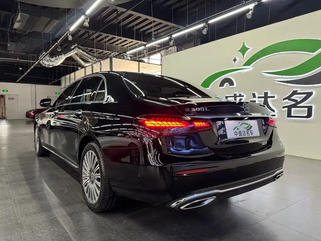 Mercedes-Benz E-Class 2022 из CN, фото 2