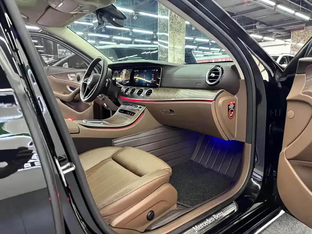 Mercedes-Benz E-Class 2022 из CN, фото 4