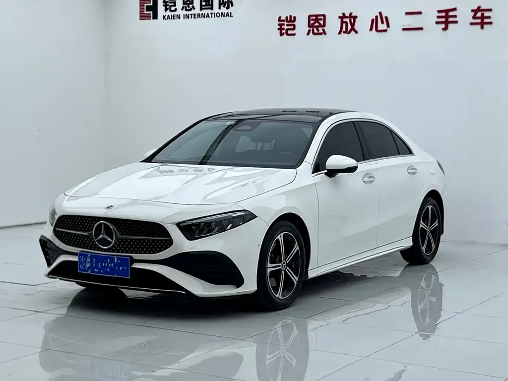 Mercedes-Benz A-Class — фото 1