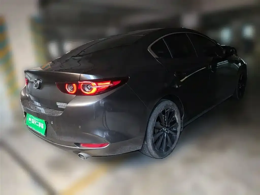 Mazda 3 Axela — фото 8