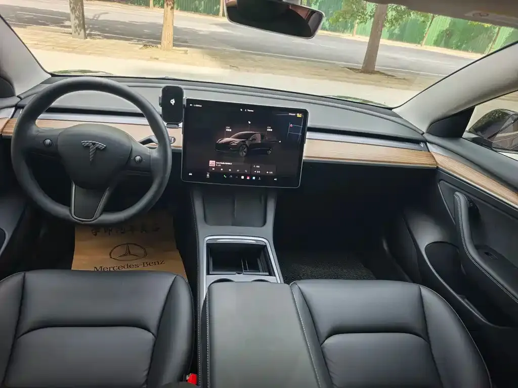 Tesla Model 3 2022 из CN, фото 3