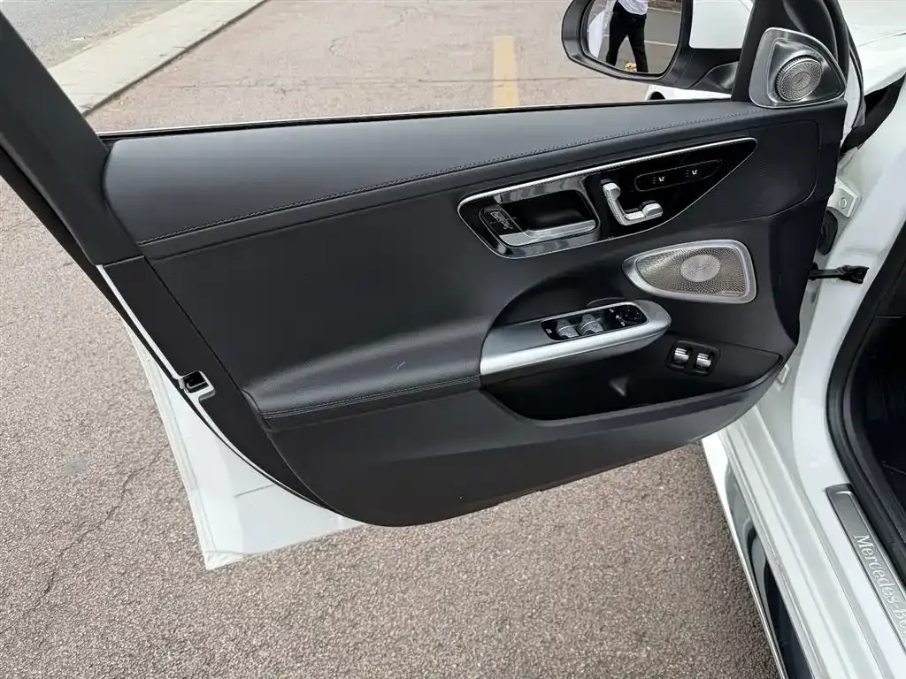 Mercedes-Benz C-Class New Energy 2024 из CN, фото 5