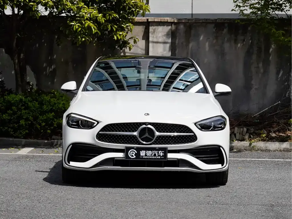 Mercedes-Benz C-Class — фото 7