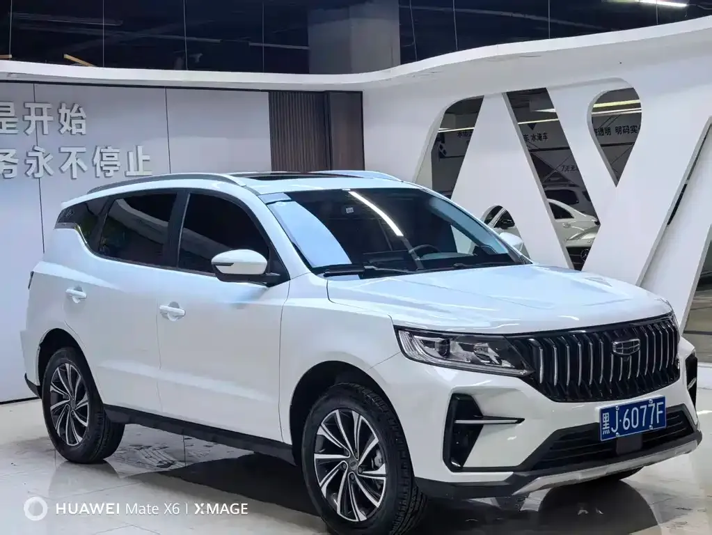 Geely Vision X6 — фото 9