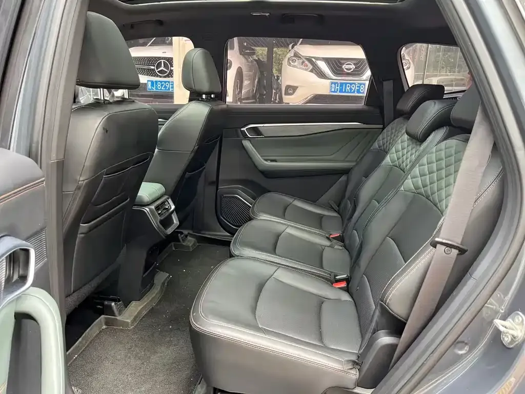 Geely Haoyue L 2023 из CN, фото 4