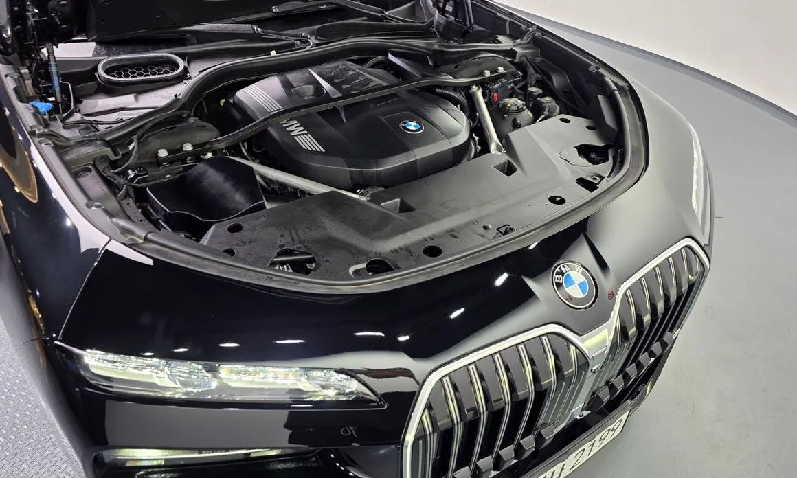 BMW 7-Series 2024 из KR, фото 10