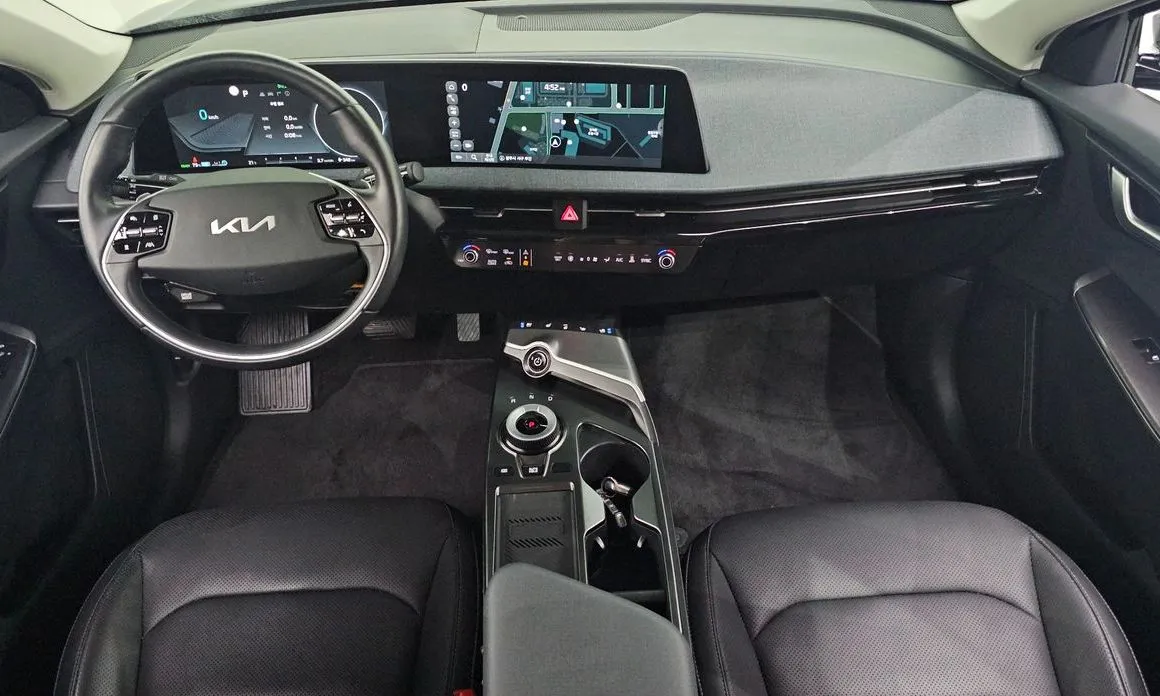 Kia EV6 — фото 9