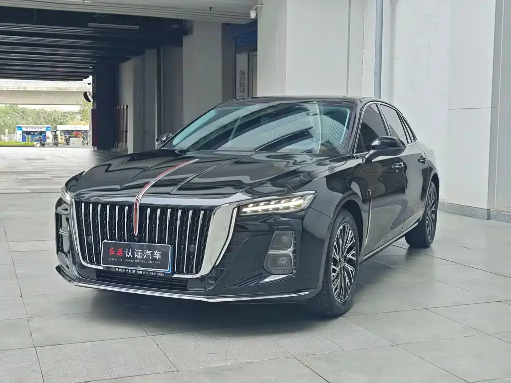 Hongqi H5 — фото 1