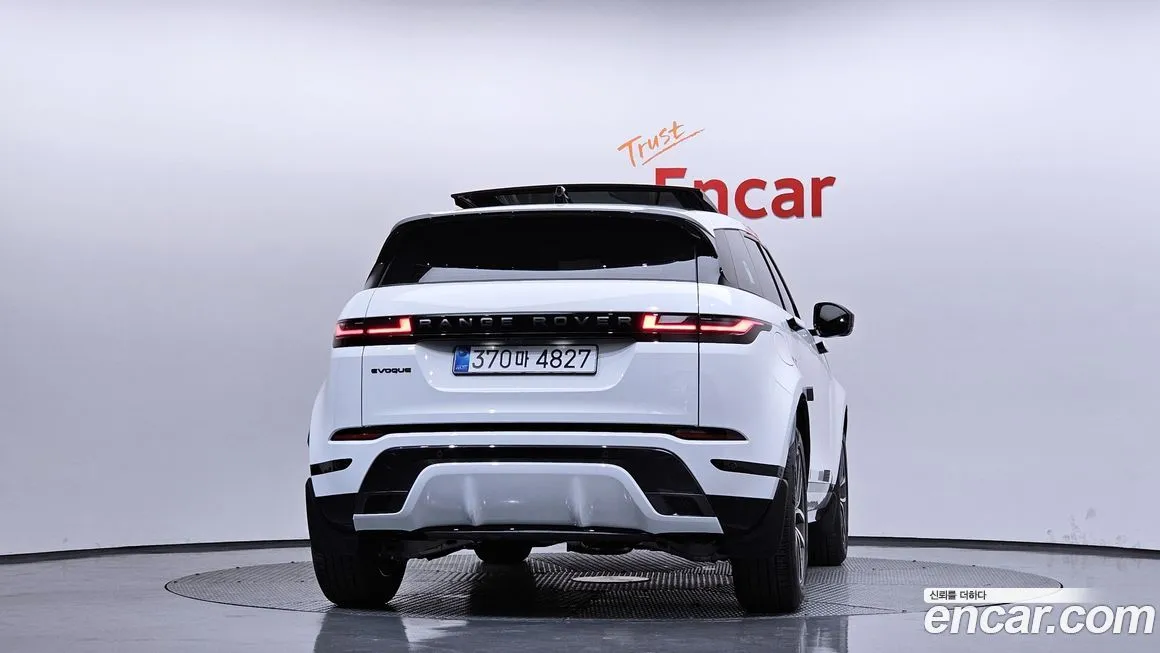 Land Rover Range Rover Evoque — фото 7