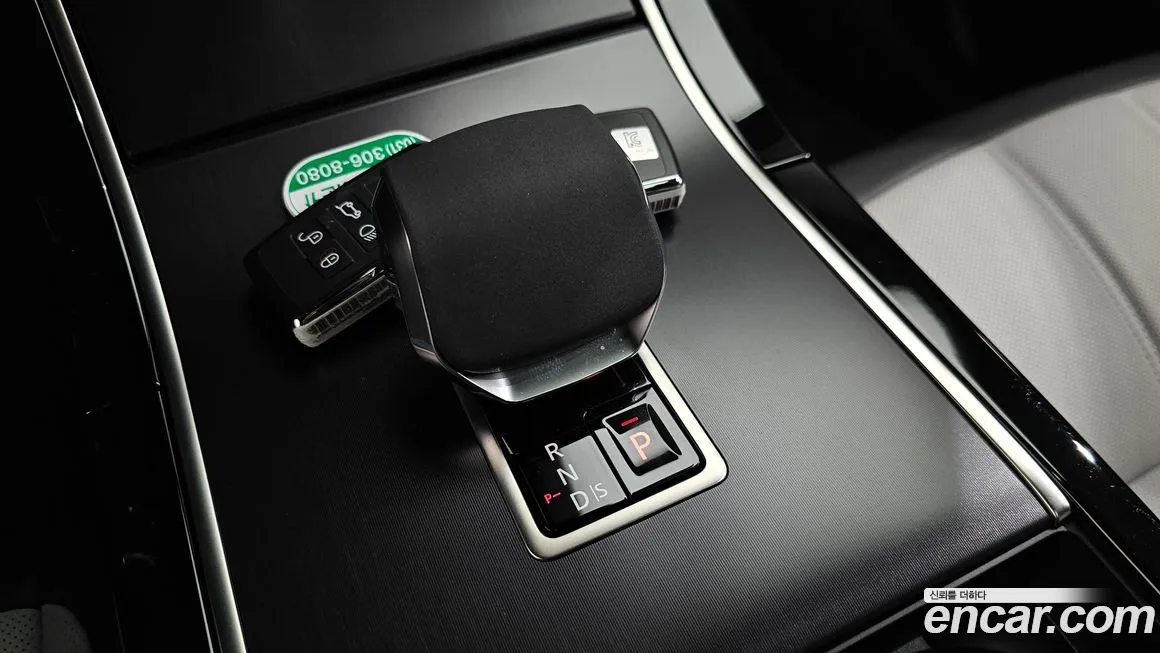 Land Rover Range Rover Evoque — фото 10