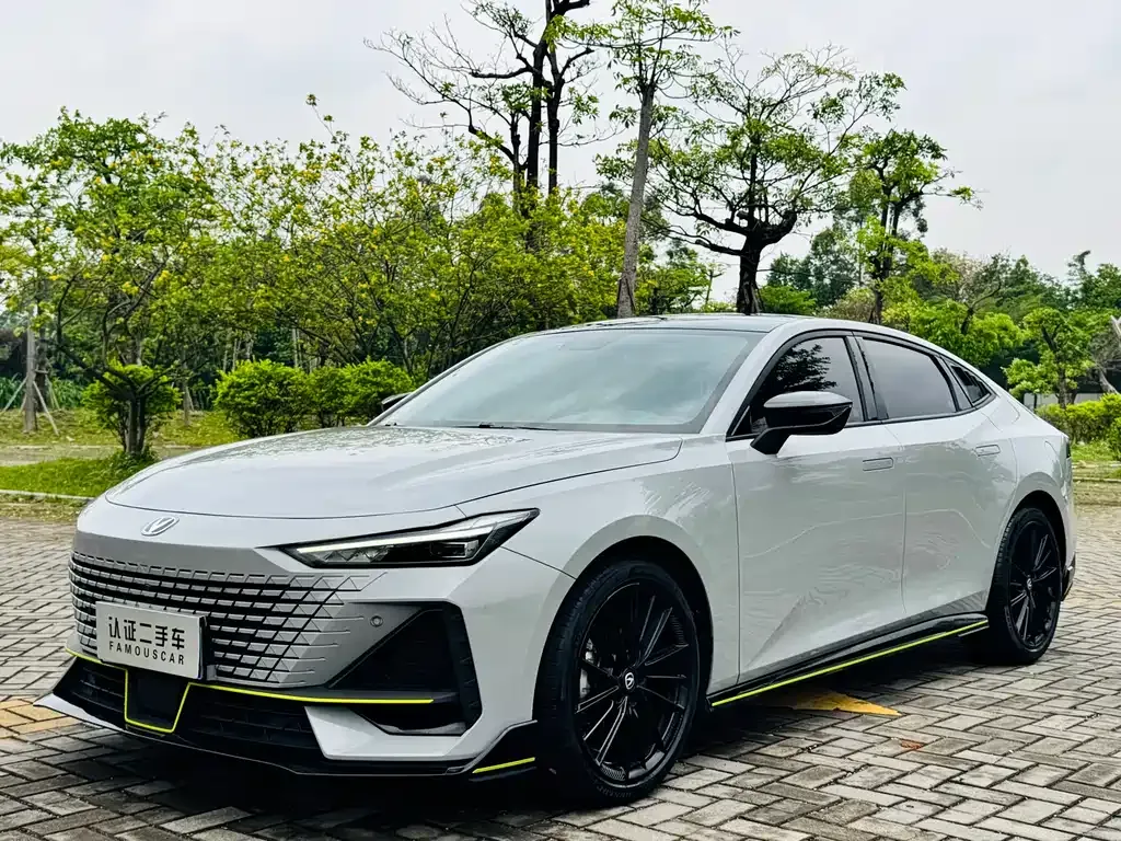 Changan UNI-V 2023 из CN, фото 1