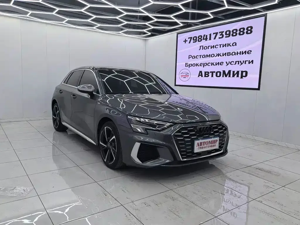 Audi A3 2023 из CN, фото 5