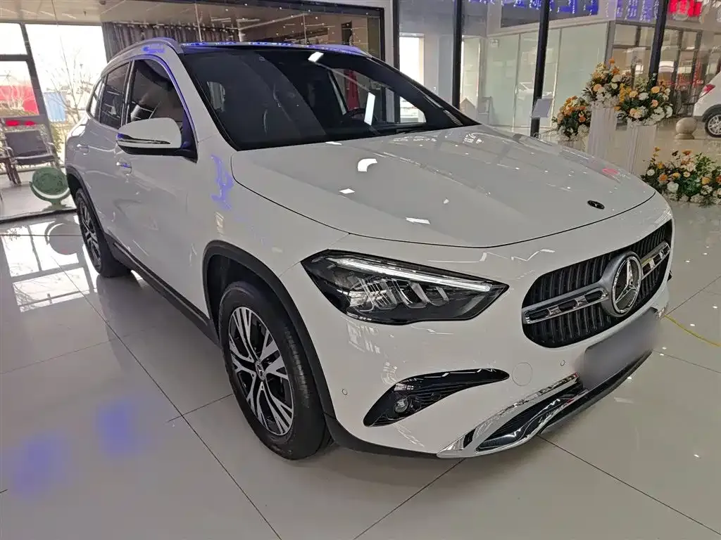 Mercedes-Benz GLA — фото 6