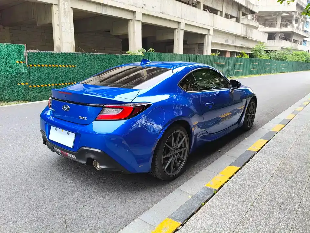 Subaru BRZ 2022 из CN, фото 8