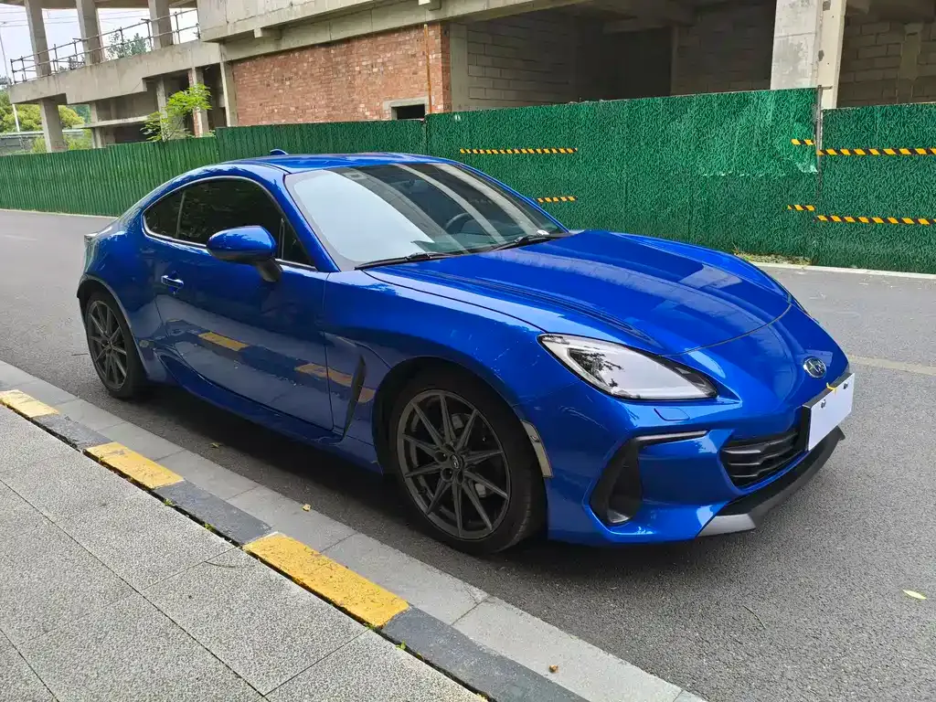 Subaru BRZ 2022 из CN, фото 3