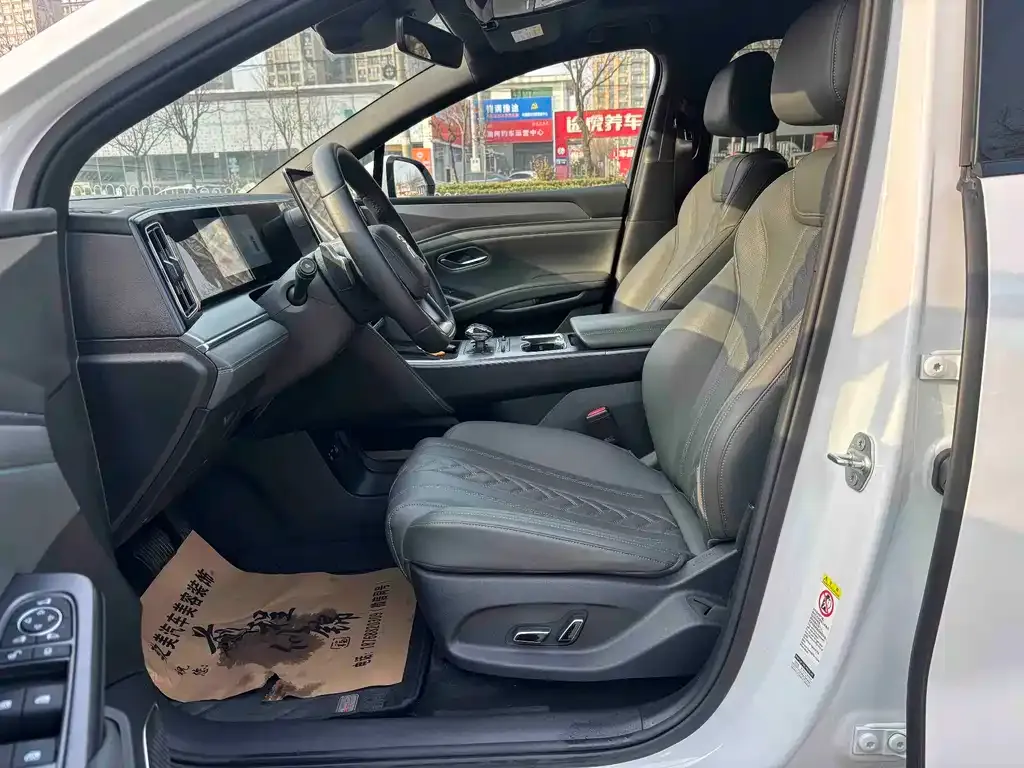 BYD L DM-i 2025 из CN, фото 5