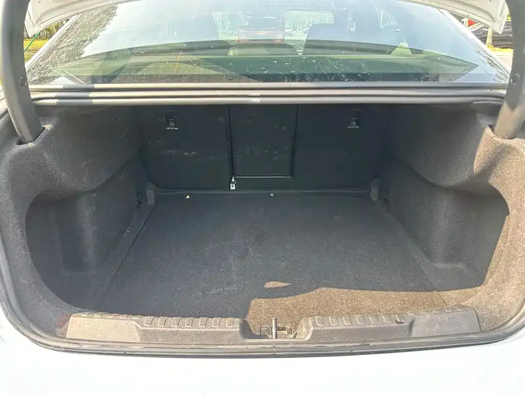 Audi A3 2023 из CN, фото 3